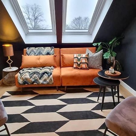Super Stylish Apartment In Urmston Flat 3 Zewnętrze zdjęcie