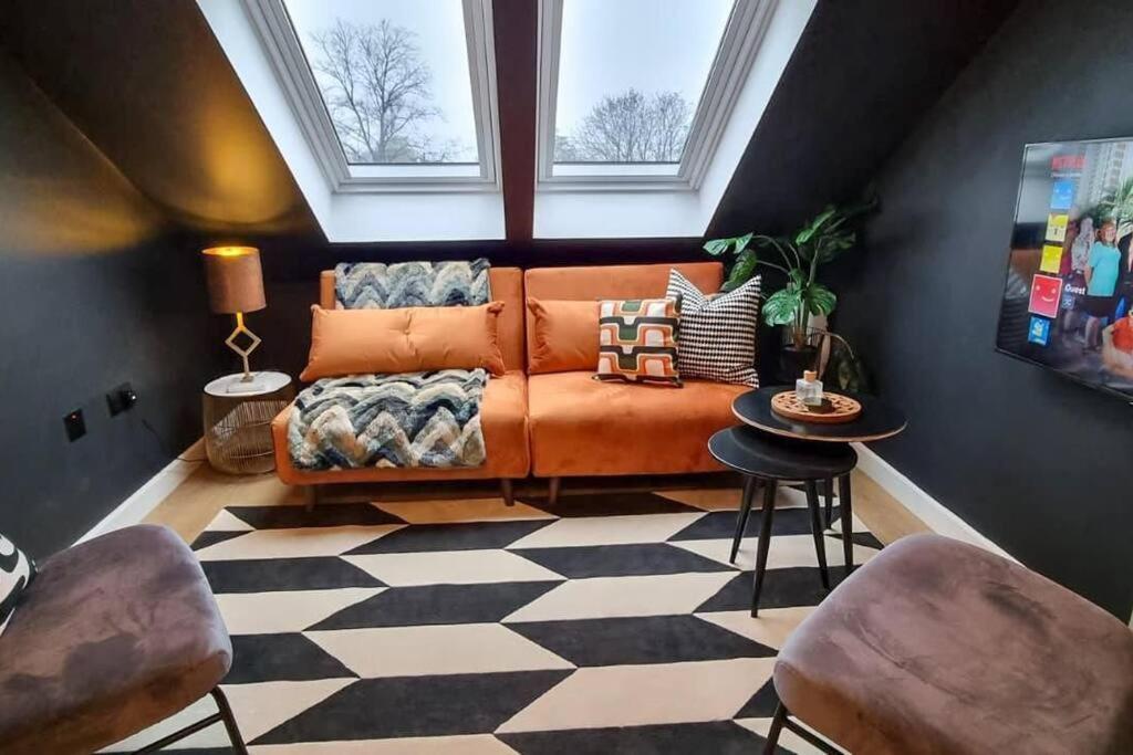 Super Stylish Apartment In Urmston Flat 3 Zewnętrze zdjęcie