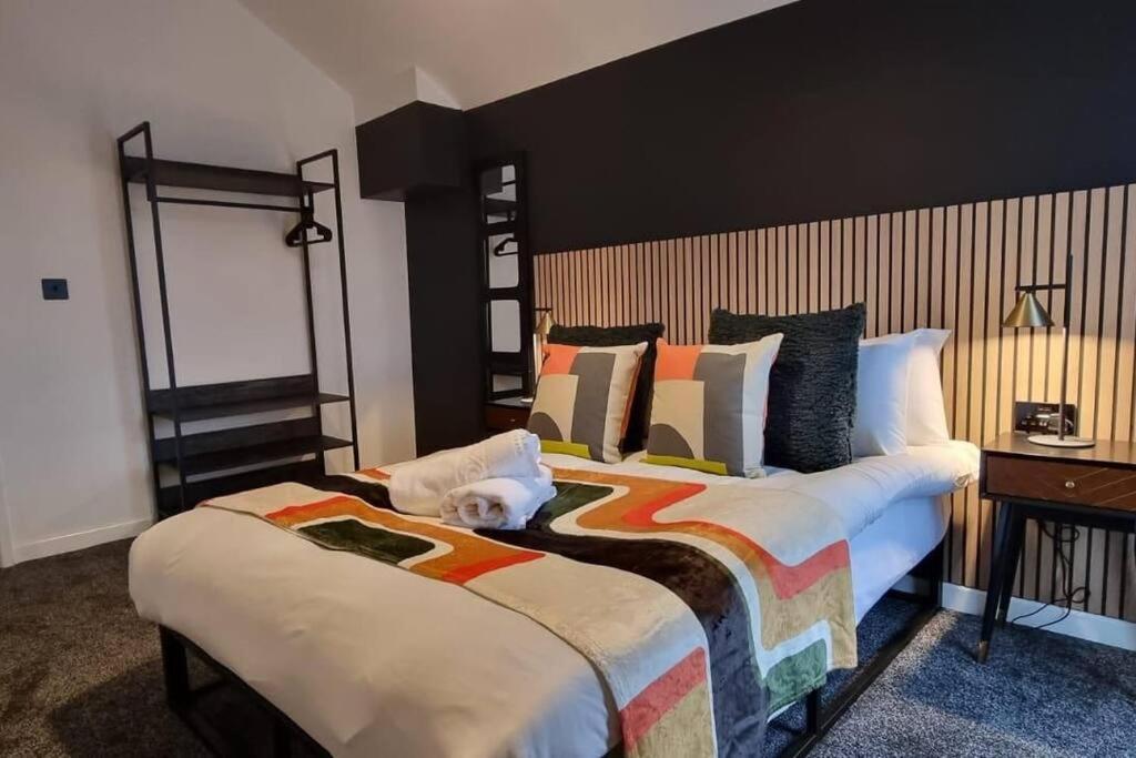 Super Stylish Apartment In Urmston Flat 3 Zewnętrze zdjęcie